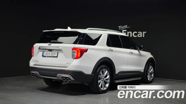 Ford Explorer 2021 — фото 2