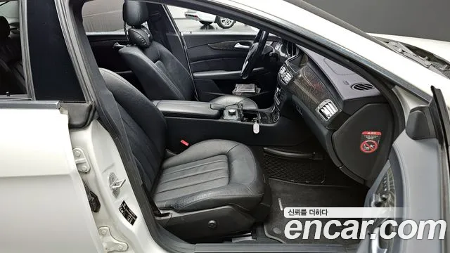 Mercedes-Benz CLS-Class 2014 — фото 10