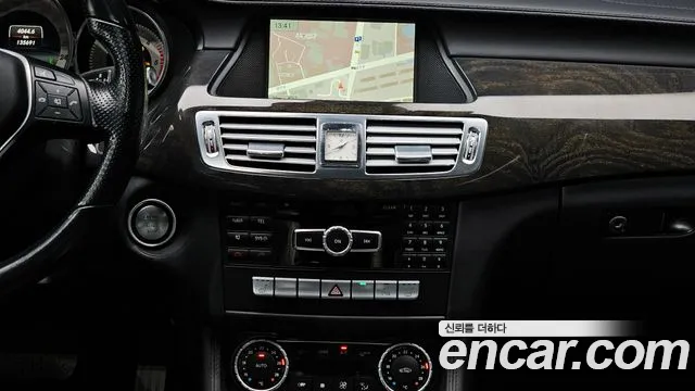 Mercedes-Benz CLS-Class 2014 — фото 14