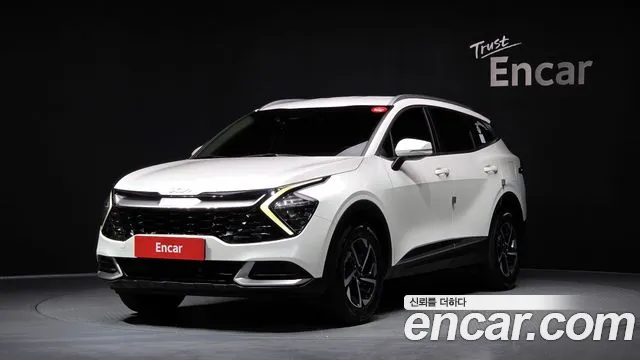Kia Sportage 2023 — фото 1