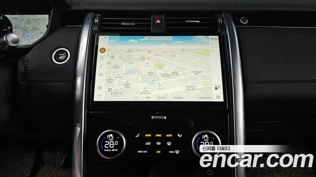 Land Rover Discovery 2022 — фото 13