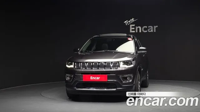 Jeep Compass 2020 — фото 3