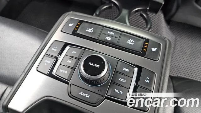 Hyundai Genesis 2016 — фото 19