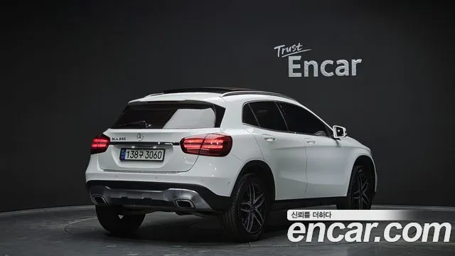 Mercedes-Benz GLA-Class 2019 — фото 2