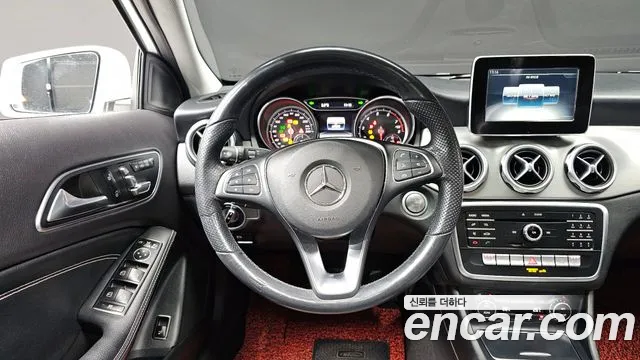 Mercedes-Benz GLA-Class 2019 — фото 13