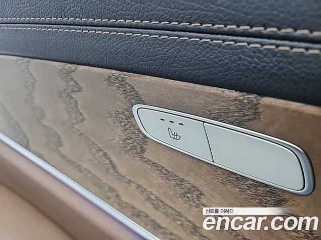 Mercedes-Benz E-Class 2021 — фото 14