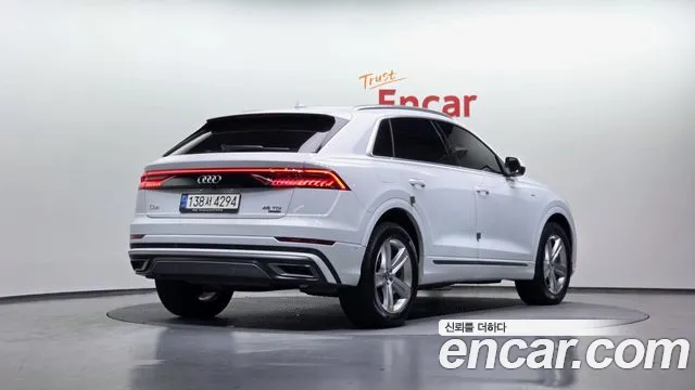 Audi Q8 2021 — фото 2
