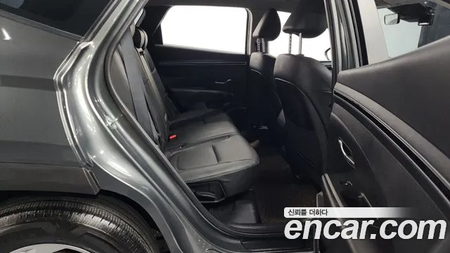 Hyundai Tucson 2023 — фото 12