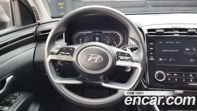 Hyundai Tucson 2023 — фото 13