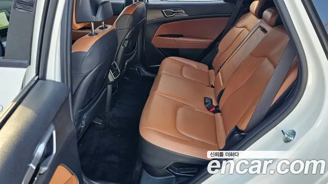 Kia Sportage 2022 — фото 12