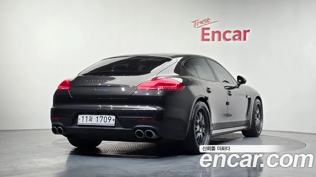 Porsche Panamera 2016 — фото 2