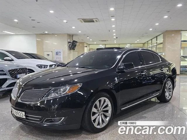 Lincoln MKS 2014 — фото 1