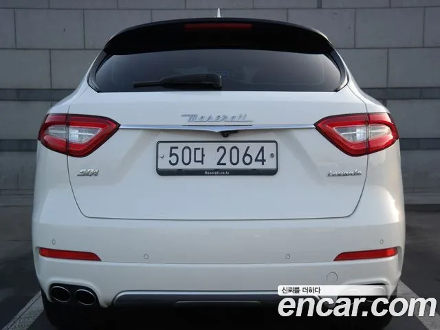 Maserati Levante 2018 — фото 3