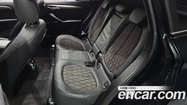 BMW X1 2021 — фото 11