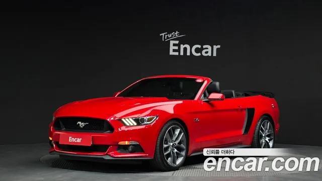 Ford Mustang 2016 — фото 1