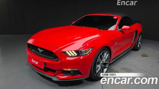 Ford Mustang 2016 — фото 20