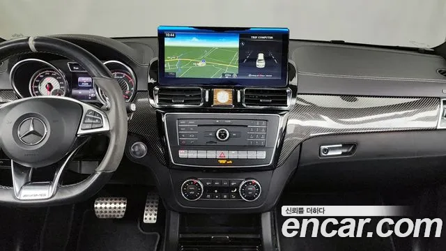 Mercedes-Benz GLE-Class 2019 — фото 14