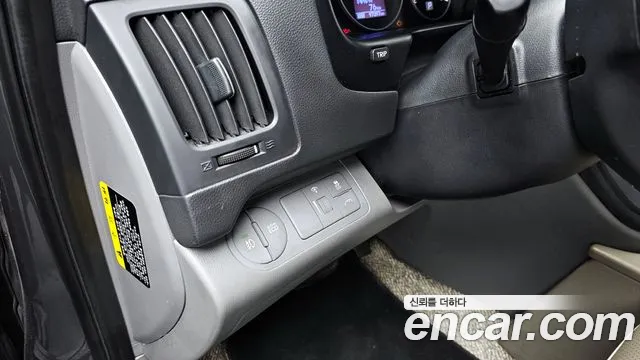 Hyundai Starex 2019 — фото 17