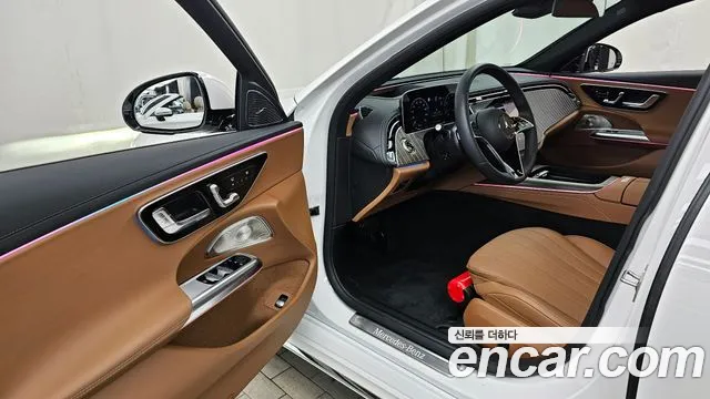 Mercedes-Benz E-Class 2026 — фото 10