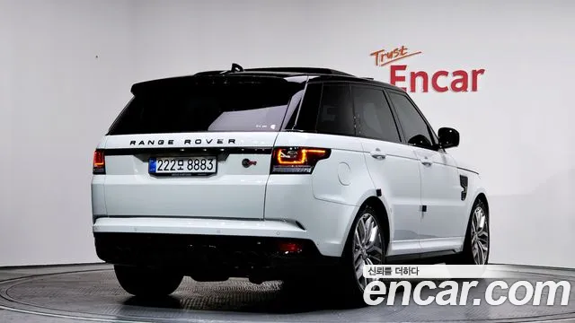 Land Rover Range Rover Sport 2017 — фото 2