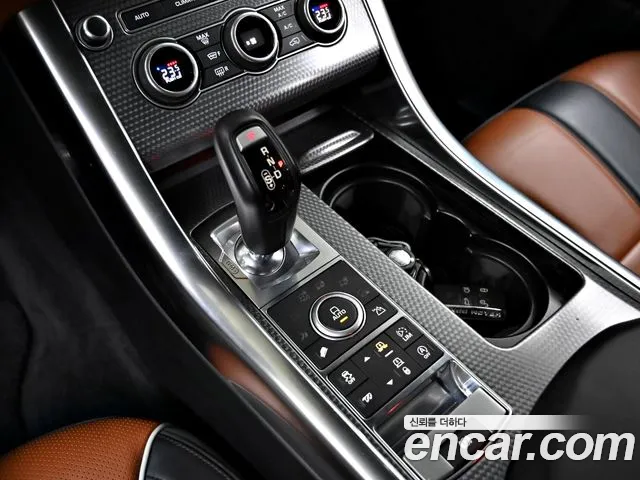 Land Rover Range Rover Sport 2017 — фото 9