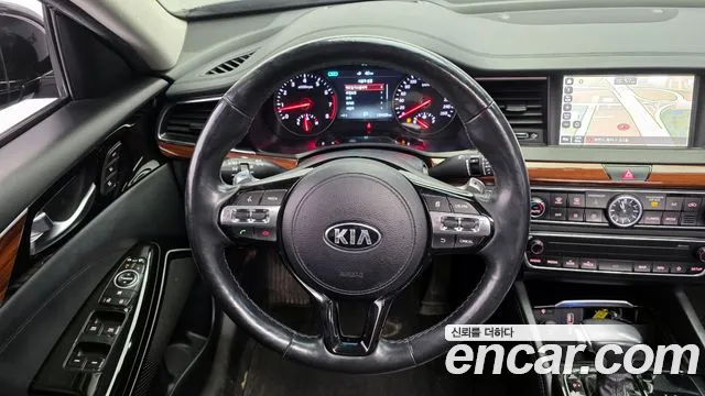 Kia K7 2017 — фото 13