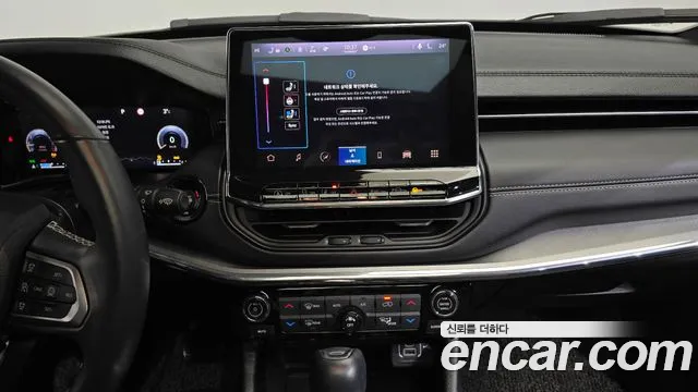 Jeep Compass 2022 — фото 14