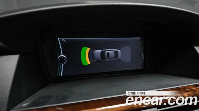 BMW 5-Series 2010 — фото 15
