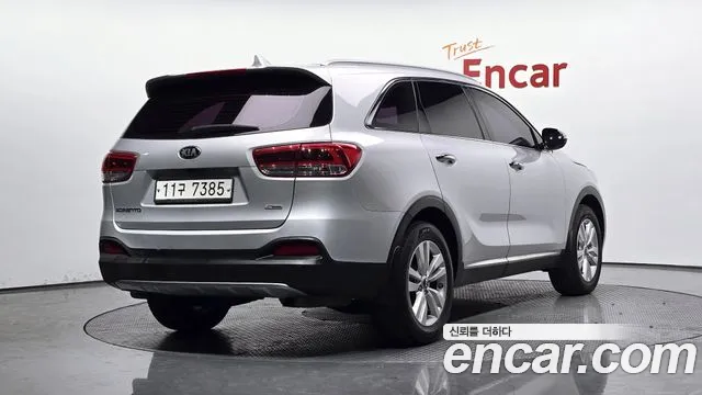 Kia Sorento 2015 — фото 2