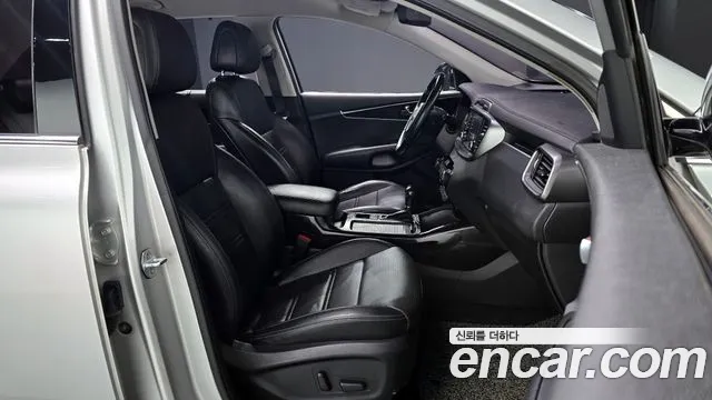 Kia Sorento 2015 — фото 10
