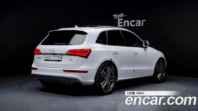 Audi SQ5 2016 — фото 2