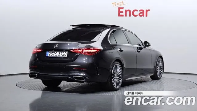 Mercedes-Benz C-Class 2023 — фото 2