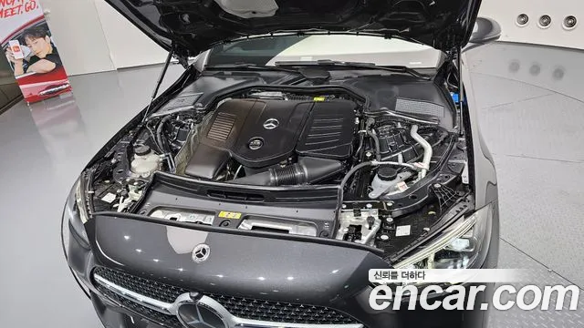 Mercedes-Benz C-Class 2023 — фото 6