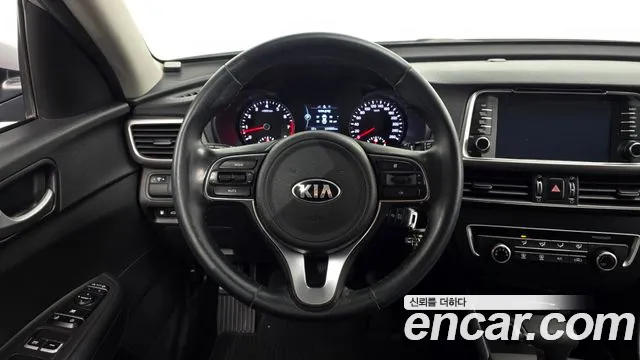 Kia K5 2016 — фото 13