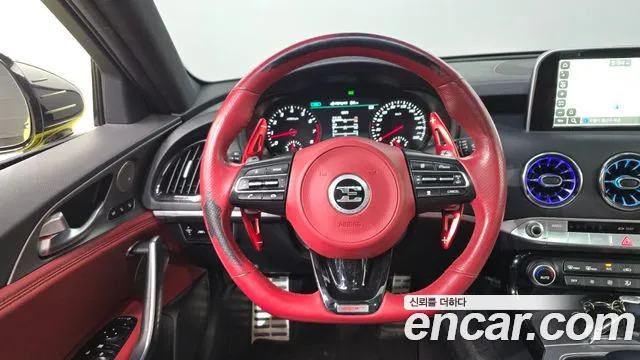 Kia Stinger 2018 — фото 13