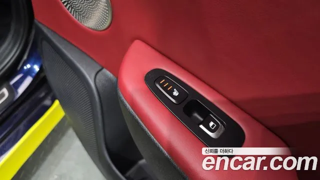 Kia Stinger 2018 — фото 18