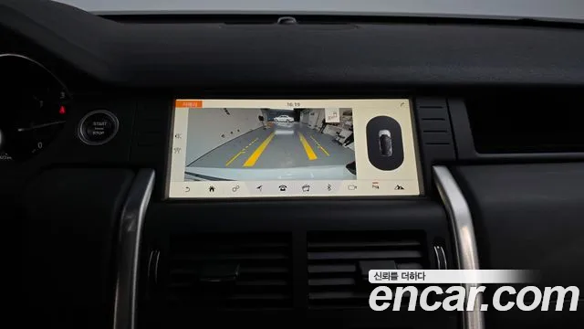 Land Rover Discovery Sport 2017 — фото 14