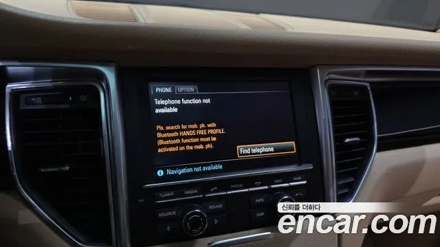 Porsche Macan 2015 — фото 16