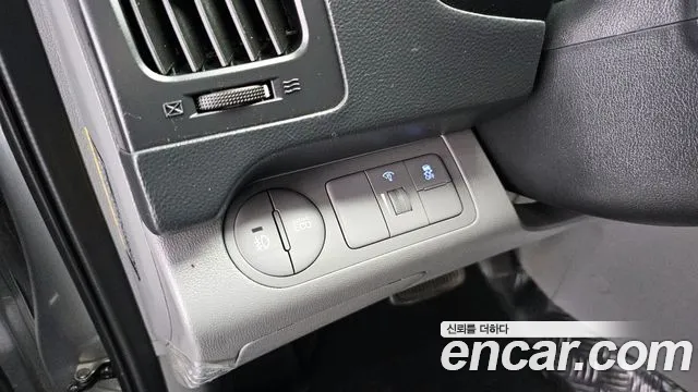 Hyundai Starex 2021 — фото 12
