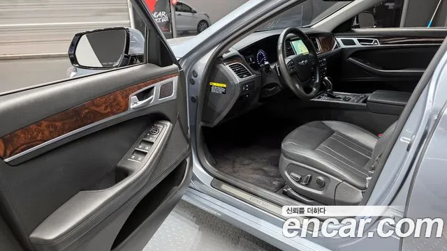 Hyundai Genesis 2016 — фото 11