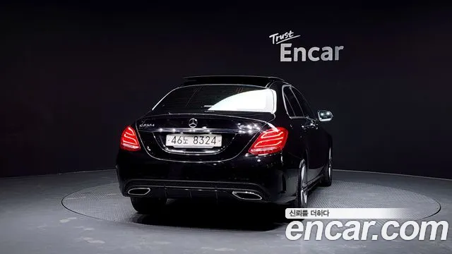 Mercedes-Benz C-Class 2018 — фото 4