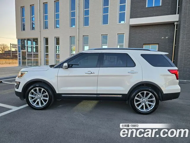 Ford Explorer 2016 — фото 3