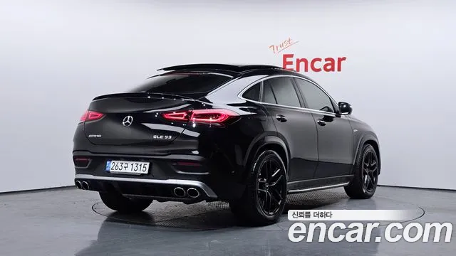 Mercedes-Benz GLE-Class 2022 — фото 2