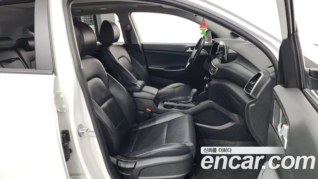 Hyundai Tucson 2019 — фото 11