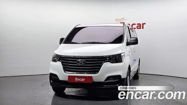 Hyundai Starex 2019 — фото 3