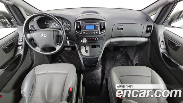 Hyundai Starex 2019 — фото 7