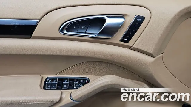 Porsche Cayenne 2016 — фото 13