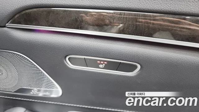 Mercedes-Benz S-Class 2015 — фото 19
