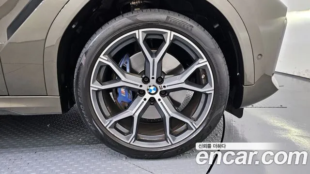 BMW X6 2021 — фото 5
