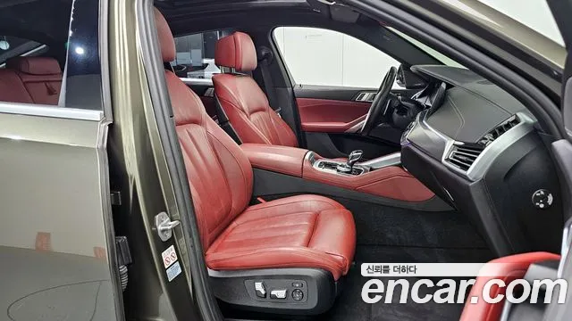 BMW X6 2021 — фото 10